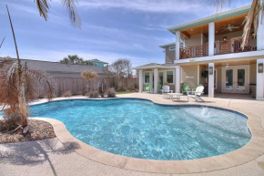 SE831 Huge and Upscale Home with Heated Private Pool in the Heart of Port A